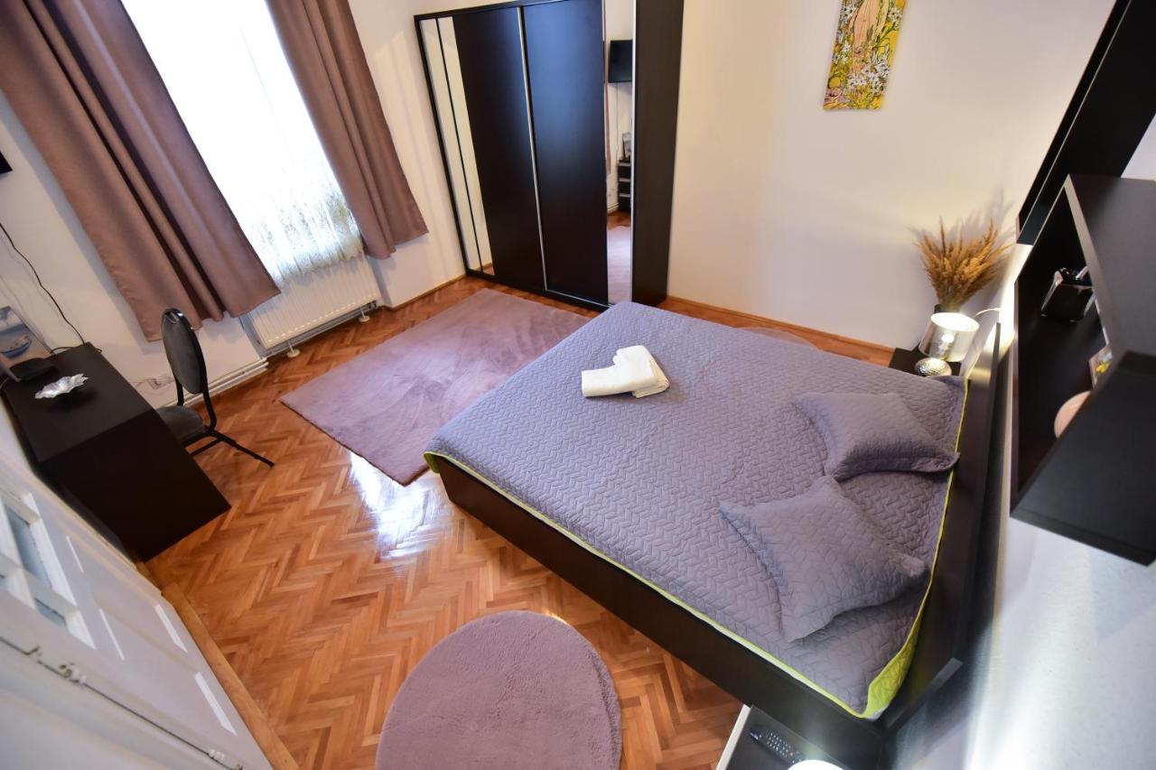 Flh - Klara Apt Sibiu Esterno foto