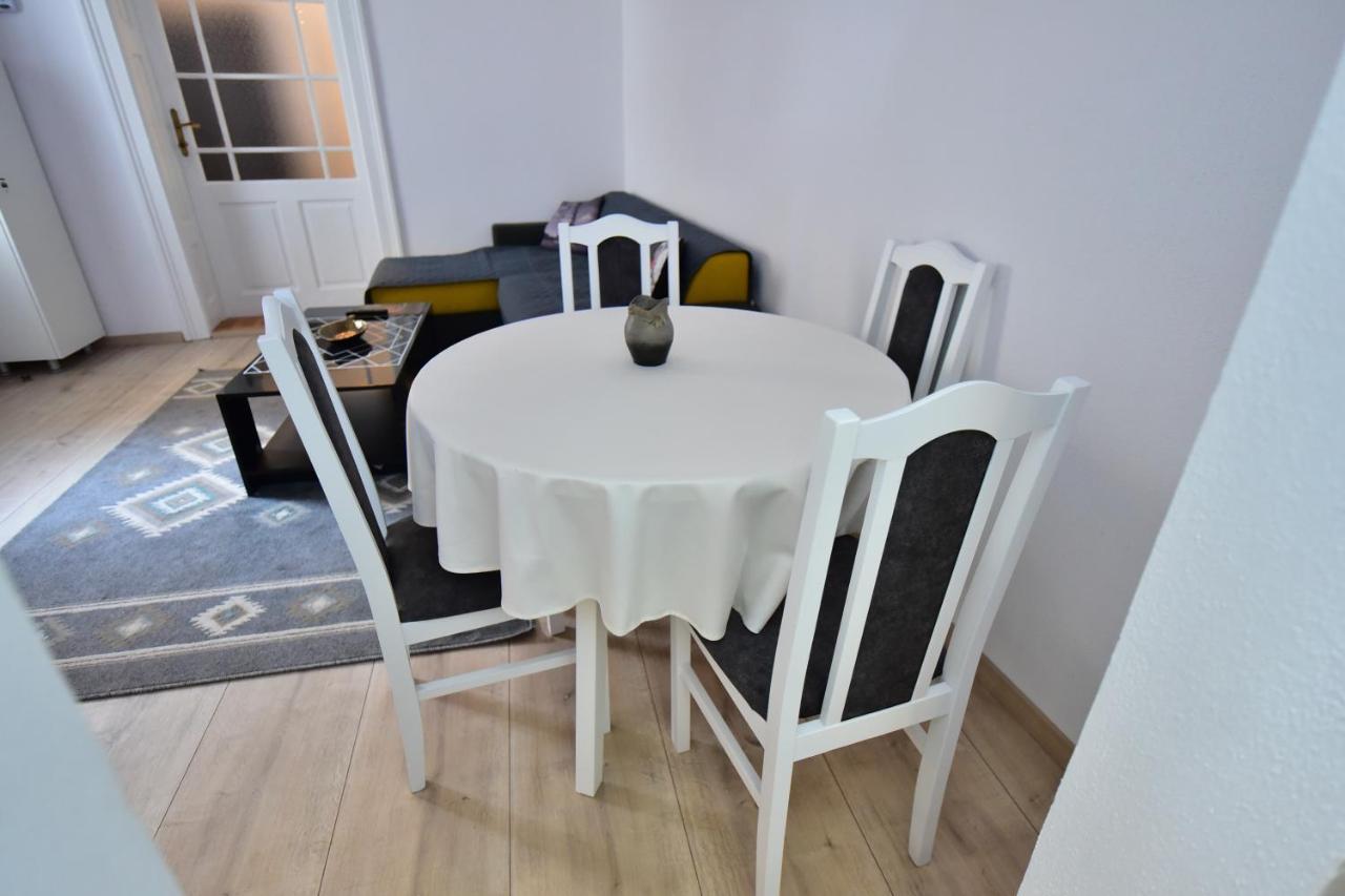 Flh - Klara Apt Sibiu Esterno foto